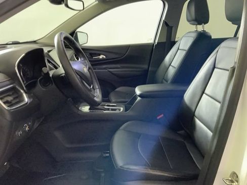 Used 2020 Chevrolet Equinox Premier FWD image 14
