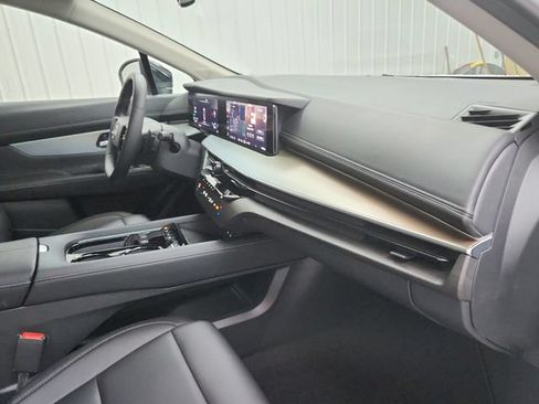 Used 2025 Nissan Murano SL w/ Cargo Package AWD/4WD image 38