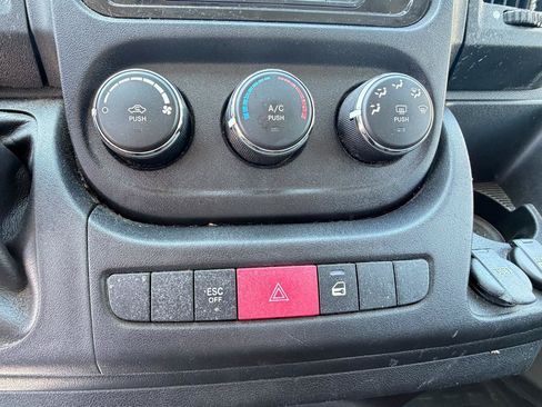 Used 2021 RAM ProMaster 2500 FWD image 15