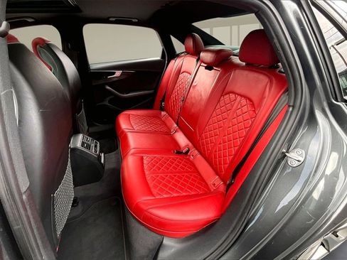 Used 2019 Audi S4 Premium Plus w/ Premium Plus Package image 26