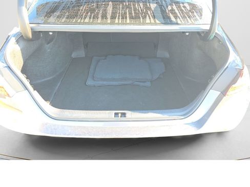 Used 2023 Toyota Camry SE image 28