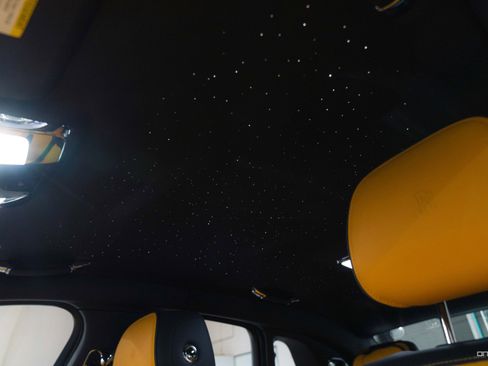 Used 2022 Rolls-Royce Ghost Black Badge image 6