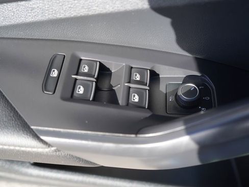 Used 2024 Volkswagen Jetta SE image 26