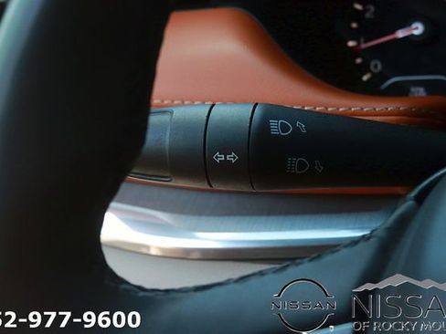 Used 2024 Jeep Compass Limited AWD/4WD image 26