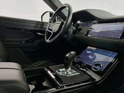 Used 2022 Land Rover Range Rover Evoque R-Dynamic S image 29