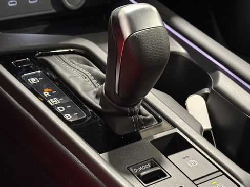 New 2026 Nissan Sentra SV w/ SV Convenience Package FWD image 31