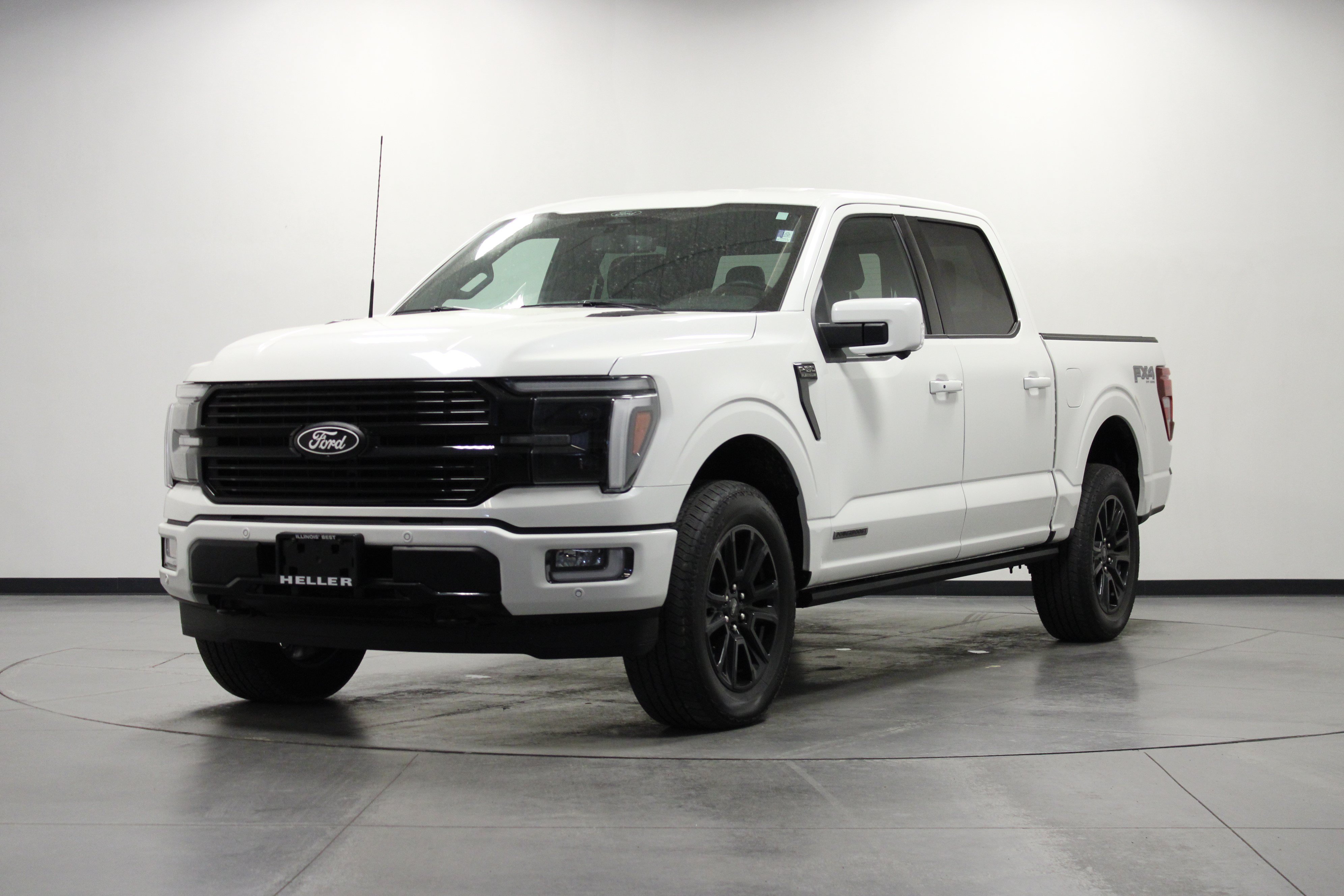 Used 2025 Ford F150 Platinum w/ FX4 Off-Road Package AWD/4WD image 8