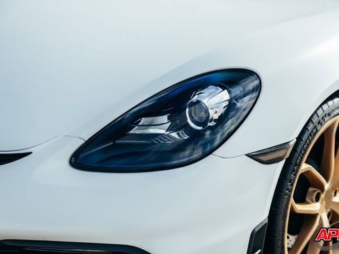 Used 2020 Porsche 718 Cayman GT4 image 49