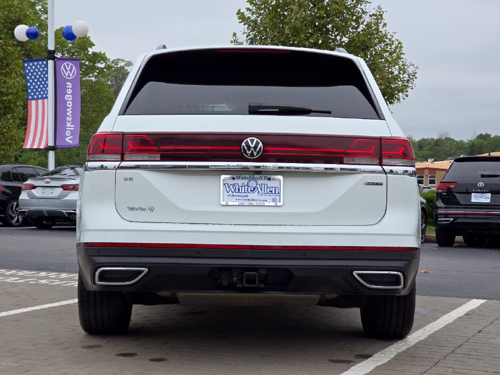Used 2025 Volkswagen Atlas SE AWD/4WD image 19