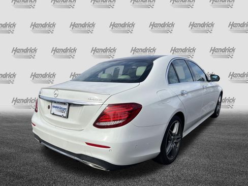 Certified 2019 Mercedes-Benz E 300 4MATIC image 11