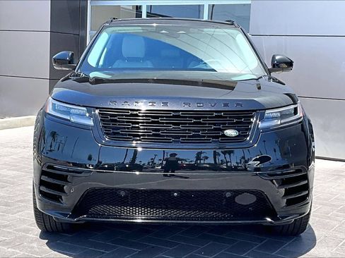 Certified 2025 Land Rover Range Rover Velar Dynamic SE AWD/4WD image 2