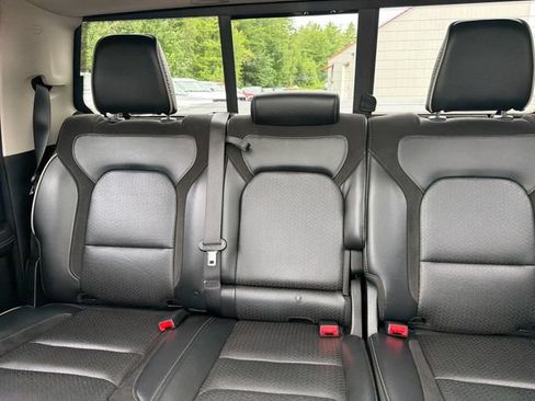 Used 2022 RAM 1500 Laramie AWD/4WD image 24