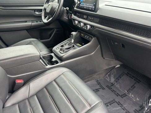 Certified 2025 Honda CR-V Sport-L image 19