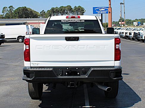 Used 2023 Chevrolet Silverado 2500 W/T w/ WT Convenience Package AWD/4WD image 9