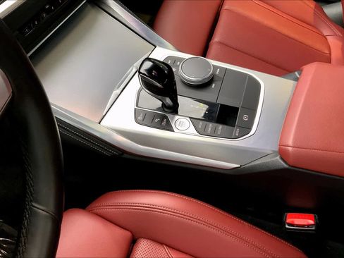 Used 2022 BMW 430i Coupe w/ M Sport Package image 15