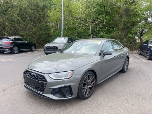 Used 2023 Audi S4 Premium Plus w/ Premium Plus Package image 3