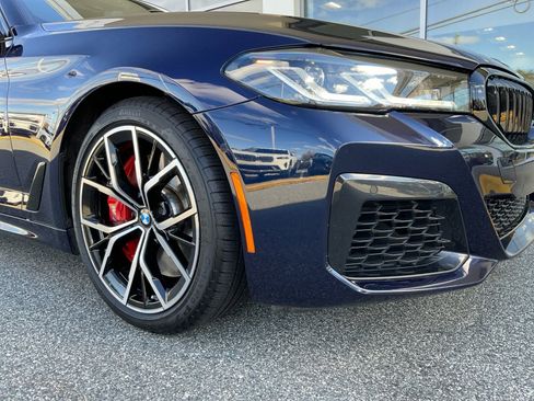 Used 2023 BMW M550i xDrive w/ Shadowloine Package image 24