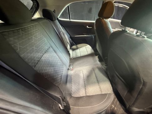 Used 2020 Kia Rio S image 18