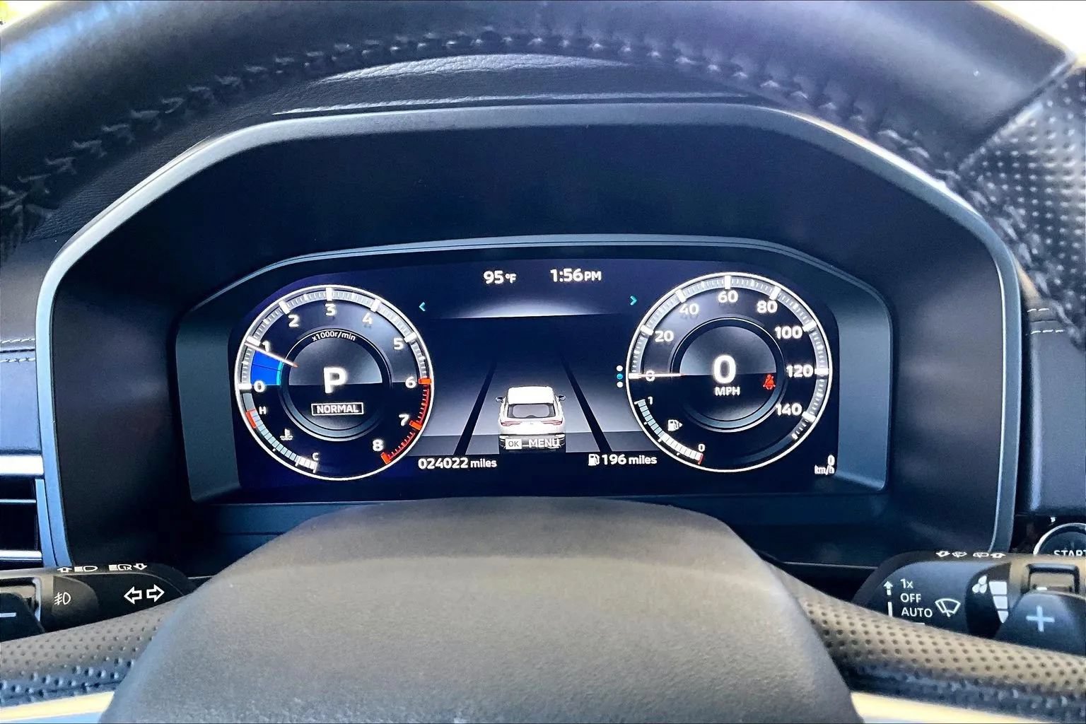 Used 2024 Mitsubishi Outlander SE AWD/4WD image 12