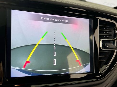 Used 2022 Dodge Durango GT AWD/4WD image 14