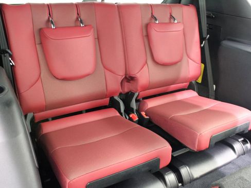 Used 2022 Lexus GX 460 Premium w/ Premium Package image 44