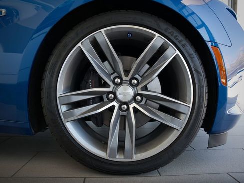 Used 2016 Chevrolet Camaro SS RWD image 46