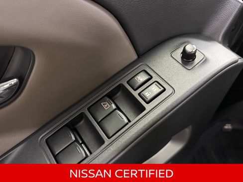 Certified 2022 Nissan Frontier SV image 25