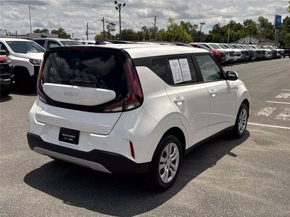 Used 2023 Kia Soul LX