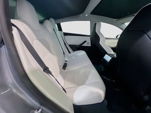 Used 2024 Tesla Model 3 Performance AWD/4WD image 21