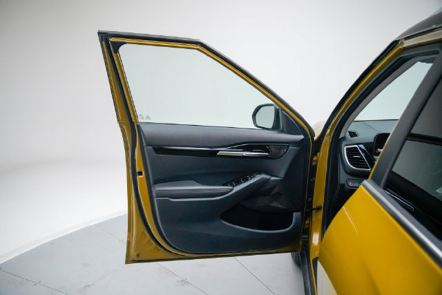 Used 2024 Kia Seltos S FWD image 23