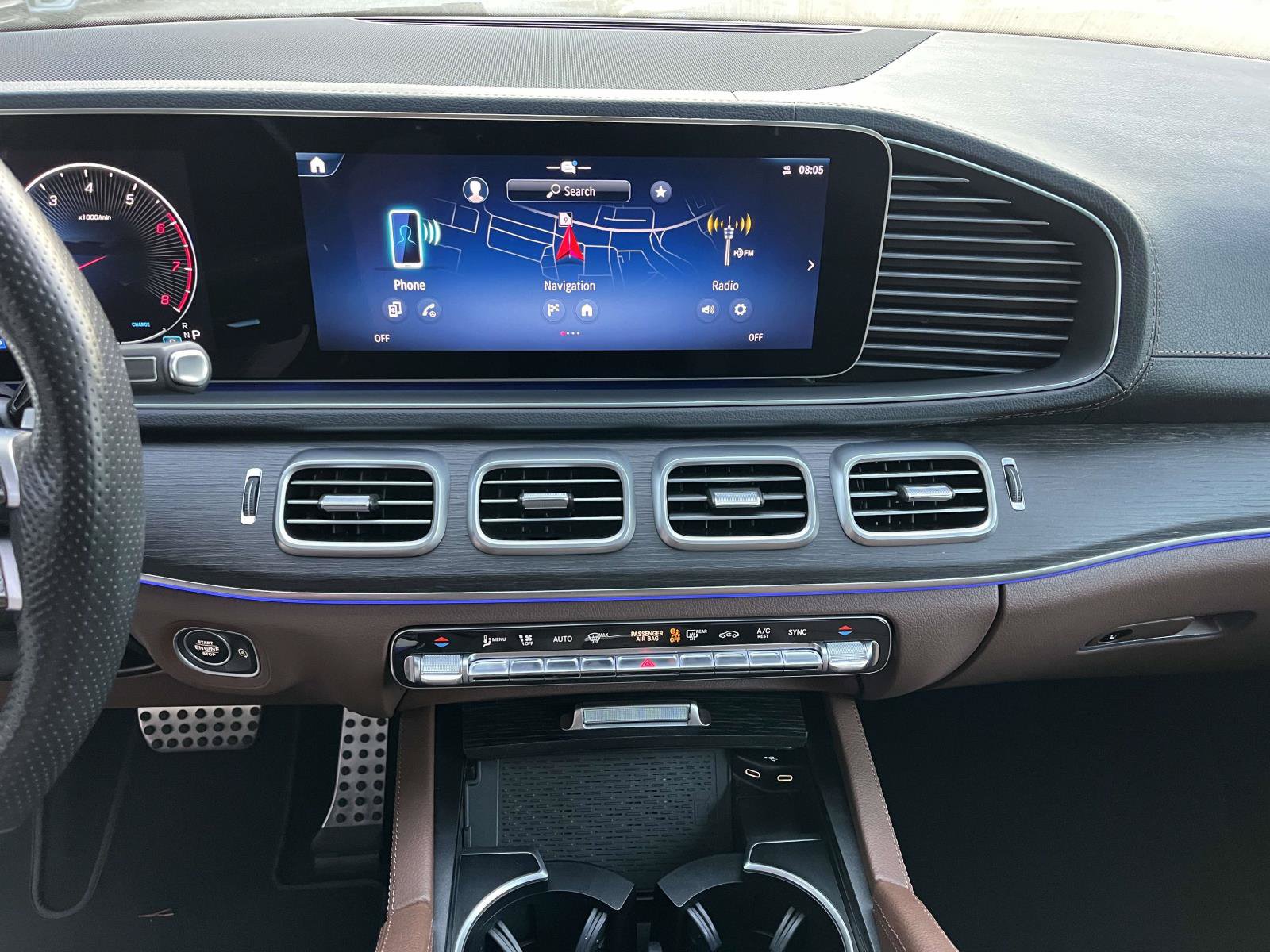 Certified 2024 Mercedes-Benz GLS 450 4MATIC image 31