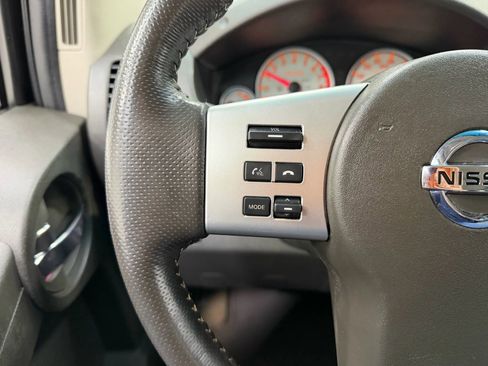 Used 2015 Nissan Xterra PRO-4X w/ Pro-4x Leather Package image 27