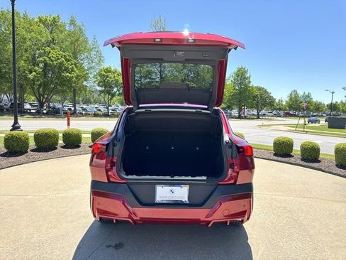 Certified 2025 BMW X2 xDrive28i AWD/4WD image 23