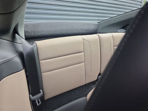 Used 2025 Porsche 911 Carrera GTS image 18