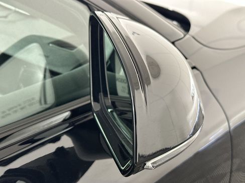 Used 2024 Volvo S60 B5 Plus image 10