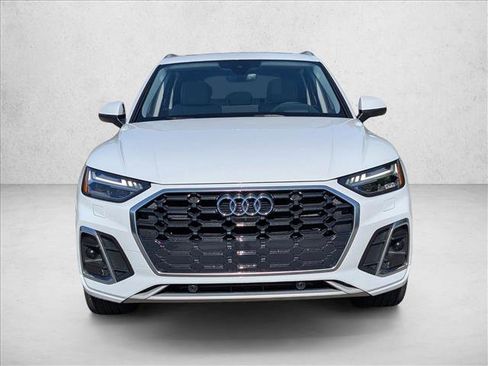Used 2023 Audi Q5 2.0T Prestige AWD/4WD image 2