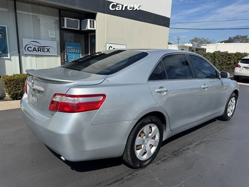 Used 2007 Toyota Camry LE image 12