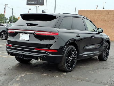 Used 2025 Lincoln Corsair Grand Touring w/ Equipment Group 302A AWD/4WD image 7