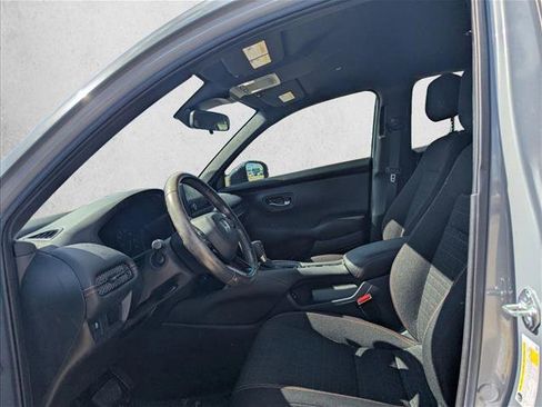 Used 2024 Honda HR-V Sport image 12