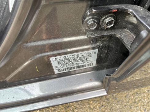 Used 2025 Nissan Sentra SV image 29