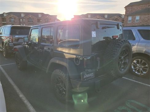 Used 2015 Jeep Wrangler Unlimited Sport image 5