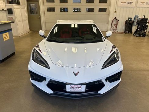 Used 2023 Chevrolet Corvette Stingray Premium Cpe w/ Z51 Performance Package image 3