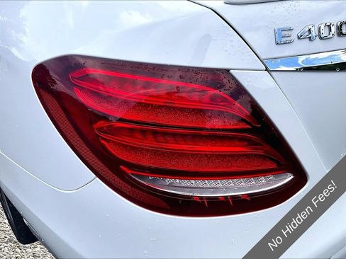 Used 2018 Mercedes-Benz E 400 4MATIC Sedan w/ Premium 1 Package image 26
