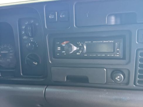 Used 1997 Dodge Ram 1500 Truck 4x4 Regular Cab image 17