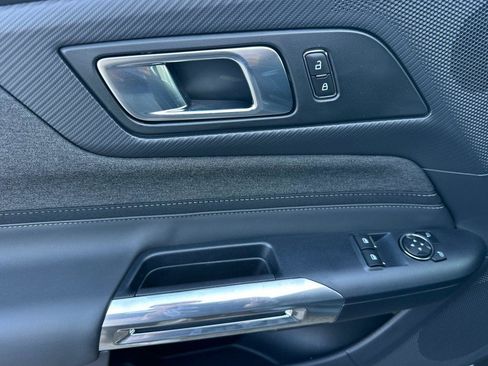 New 2025 Ford Mustang Coupe image 8