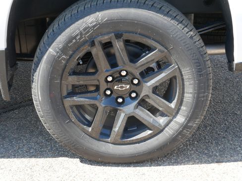 New 2026 Chevrolet Silverado 1500 RST w/ All Star Edition Plus AWD/4WD image 3