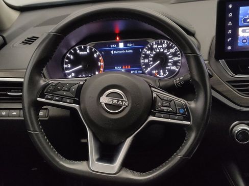 Used 2023 Nissan Altima 2.5 SV w/ SV Premium Package AWD/4WD image 22