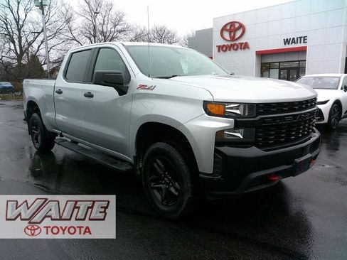 Used 2020 Chevrolet Silverado 1500 Custom Trail Boss w/ Custom Convenience Package AWD/4WD image 1