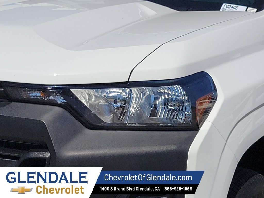 Used 2024 Chevrolet Colorado W/T w/ Technology Package RWD image 9