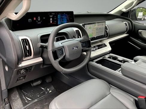 New 2027 Ford Expedition Max Active AWD/4WD image 7